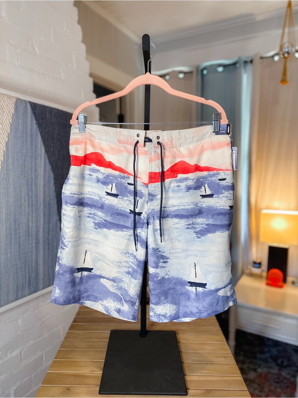 NWT Roundtree & York Swimwear Sailboat Swim Shorts